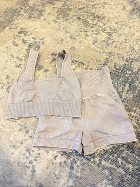 FP Movement by Free People Ribbed Light Gray Bike Shorts & Crop Sports Bra Set